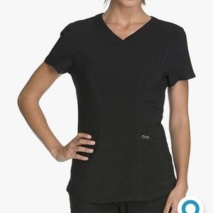 Cherokee Infinity Scrub Top V-Neck  M